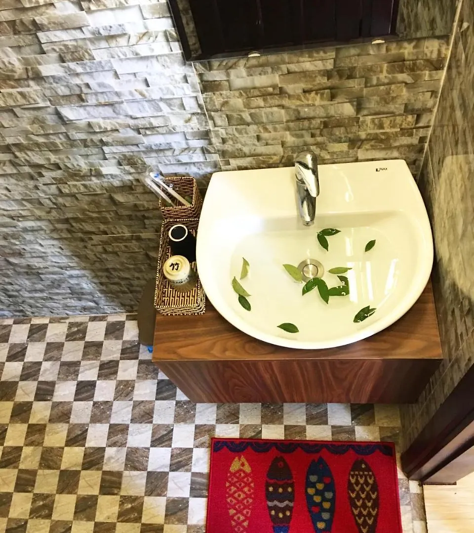 호이안 Friendlee House B&B