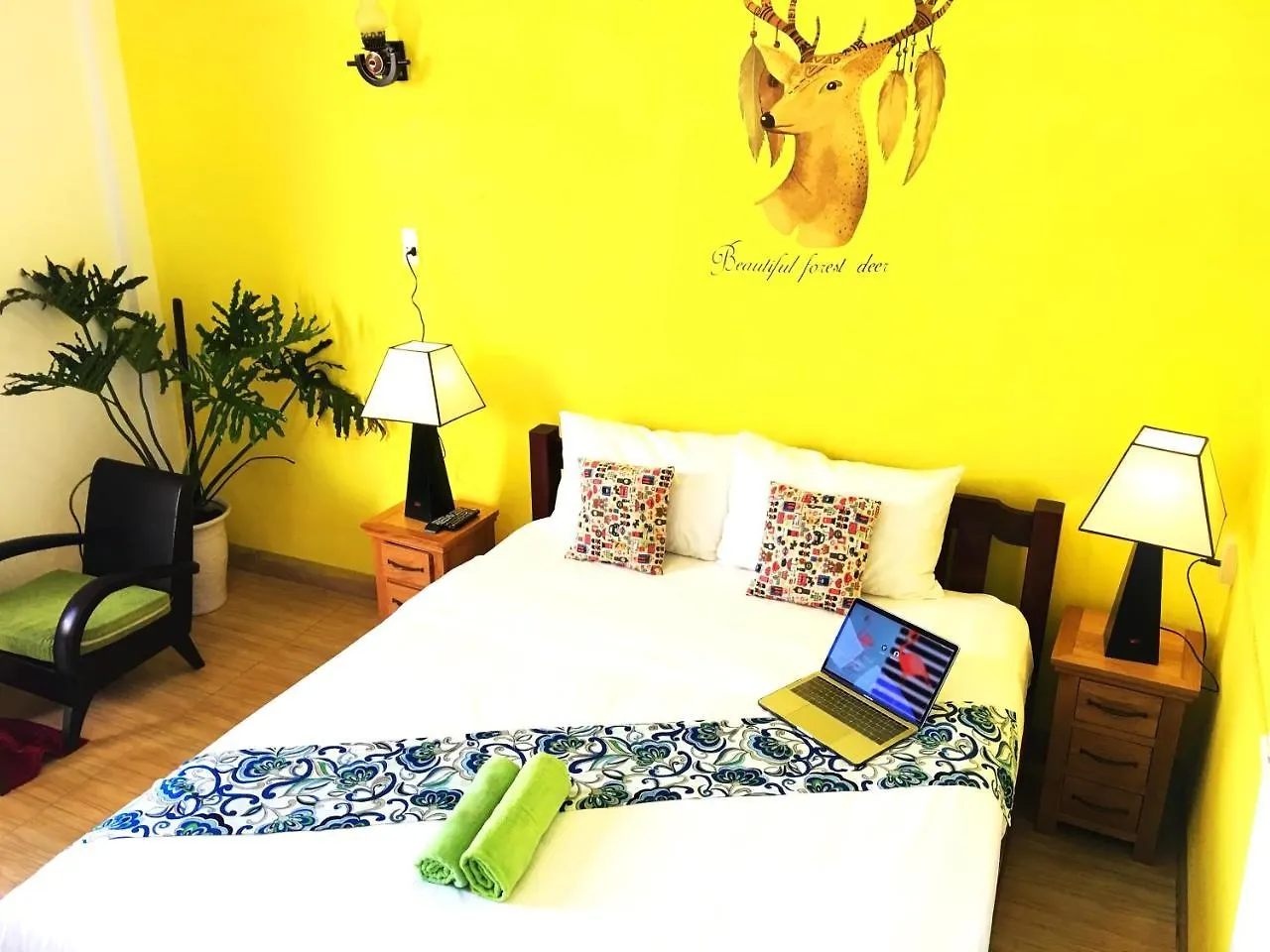 호이안 Friendlee House B&B